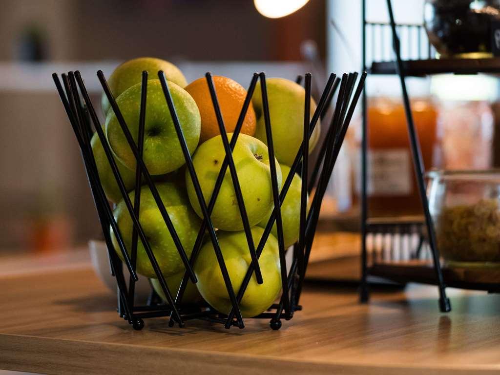 Ibis Budget Rouen Sud Zenith Saint-Étienne-du-Rouvray Restaurant foto